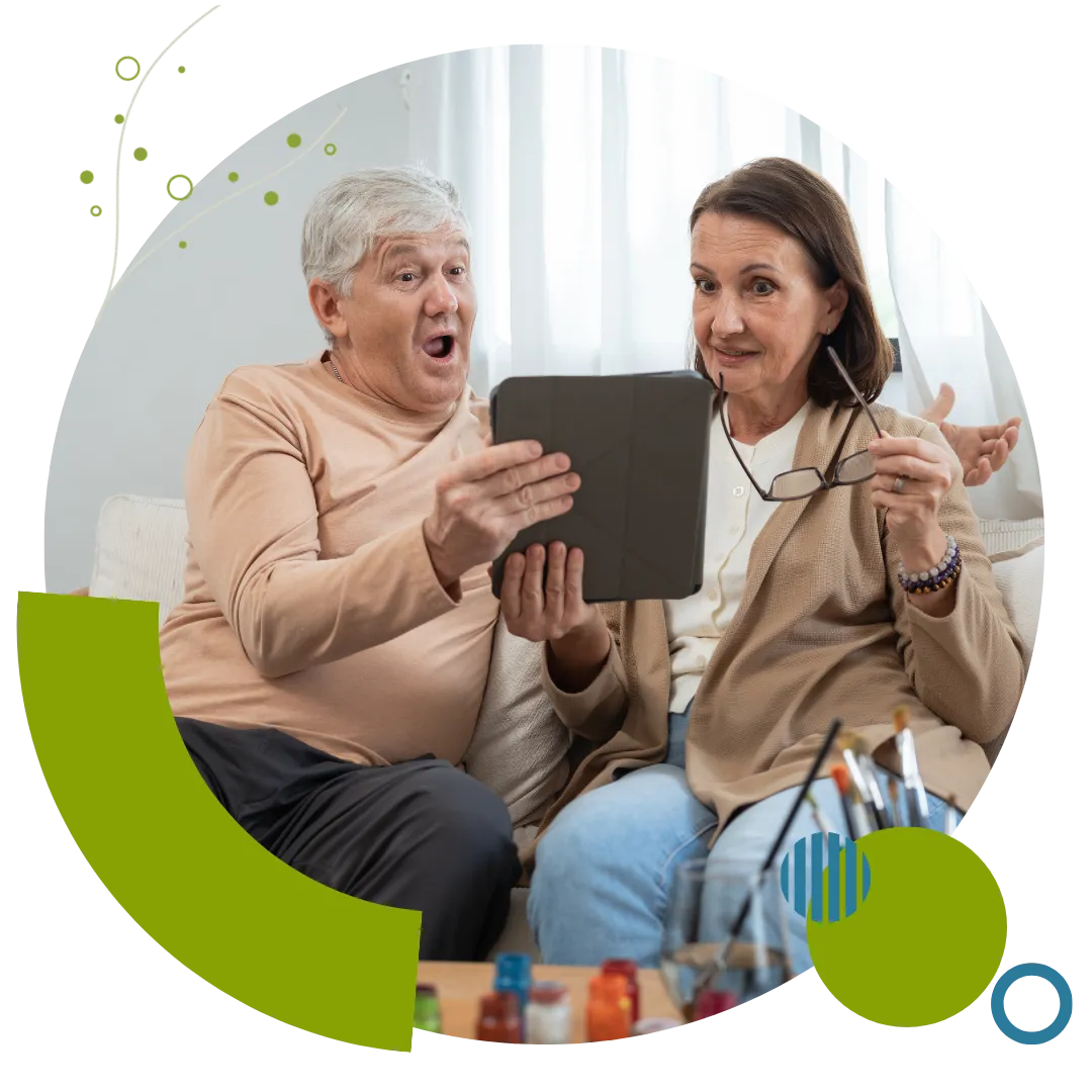 A professional caregiver provides supportive home care services to older adults at home in Columbus, OH.